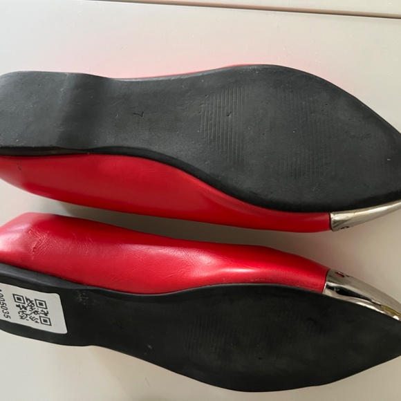 Deena & Ozzy pointy toe flats - Picture 4 of 6